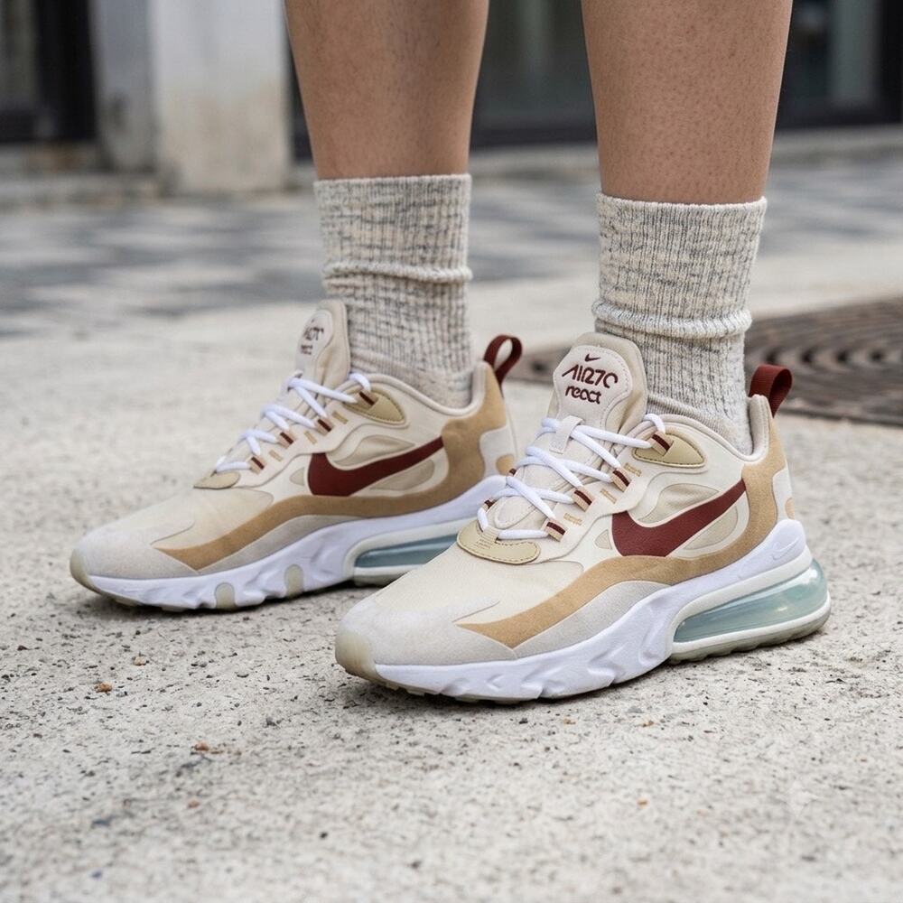 Nike Air Max 270 React SZ US 8
